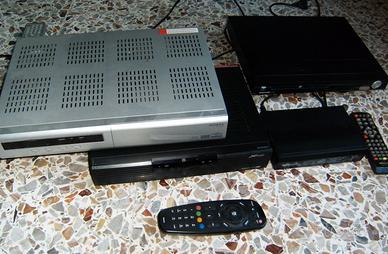 Decoder, media player, DVD player vari