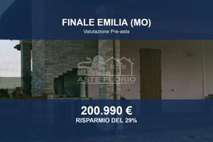 Immobile in asta di 241 m² con più di 5 locali e b