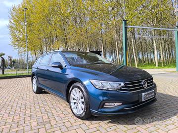 Volkswagen Passat Variant 1.6 TDI SCR DSG Business