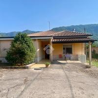 CASA INDIPENDENTE A VILLA LATINA