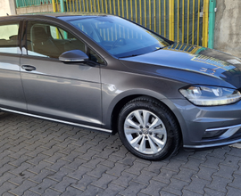 Vw golf 7.5 1.6 tdi 116 cv dsg