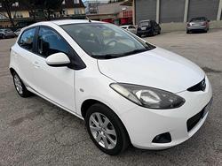 MAZDA 2 1.3 16V (75CV) 5p.senza nessun lavoro da