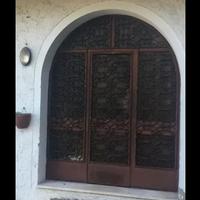 "Portone con porta ad arco in ferro battuto - 1960