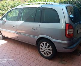 OPEL Zafira - 2004