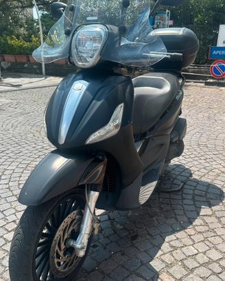 Piaggio Beverly 300 i.e. 2016