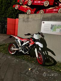 Hm 50 (77)