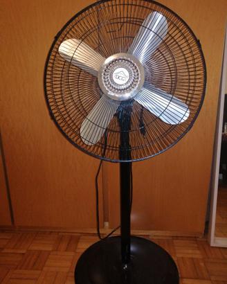 Ventilatore a colonna DCG