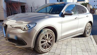 Alfa Romeo Stelvio 2.2 Q4
