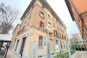 Trilocale in Via Franco Bolognese