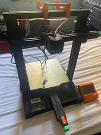 Stampante 3d Creality ender 3v2 con accessori
