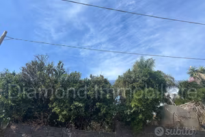 Terreno edificabile 2000mq a Tagliaborse-Giarre