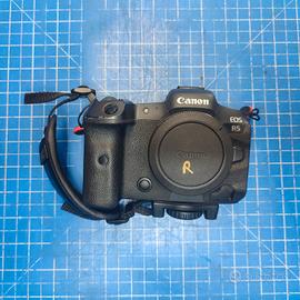 Canon R5 - solo corpo 