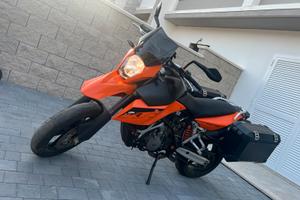 KTM990 Supermoto 2008