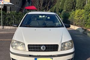 FIAT PUNTO 2004
