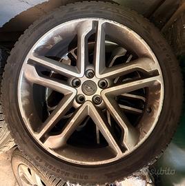 Pneumatici 225/45r19 allseason e cerchi mokka