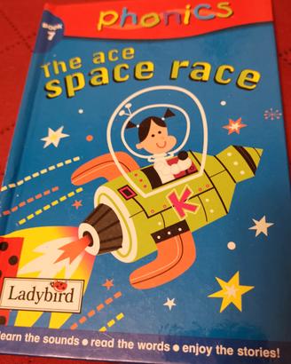in Inglese - Phonics The Ace Space Race