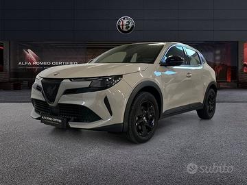 Alfa Romeo Junior 1.2 136CV Hybrid eDCT6 ibrida