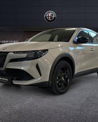 Alfa Romeo Junior 1.2 136CV Hybrid eDCT6 ibrida