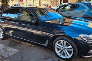Splendida BMW 740D XDRIVE