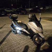 YAMAHA T MAX INIEZIONE 