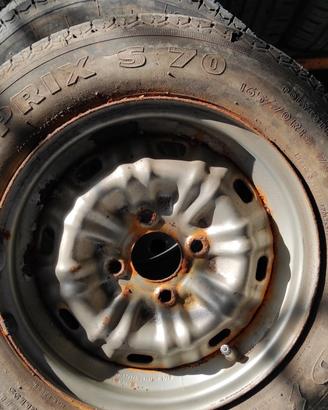 Cerchi in ferro per auto d'epoca 