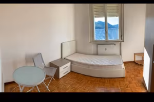 Stanza singola a poste chiasso