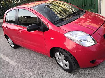 toyota yaris 1.0 anno 2006