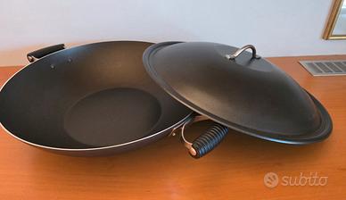 Wok con coperchio 36 cm