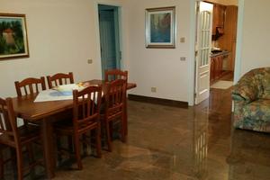 Appartamento al mar in granito e marmo da occasion