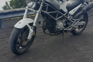 Ducati monster 620 dark edition