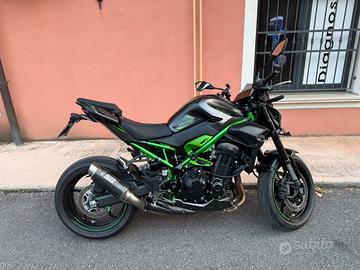 Kawasaki Z 900  2025