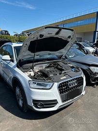 Audi Q3 del 2014 per ricambi (veicolo alluvionato)