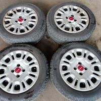 Cerchi in ferro con pneumatici x Fiat Panda