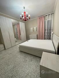 Camera per donna in centro 250€