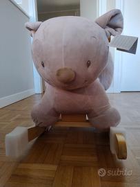 Cavallino a dondolo in legno con cartellino