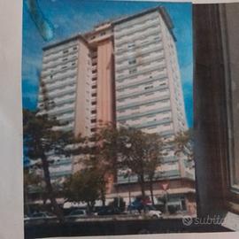 Agosto al grattacielo a milano marittima