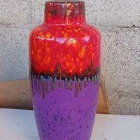 Vaso di terracotta colorato