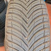 Pneumatici 4 stagioni 195/60R15