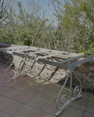 Arredo esterno ferro battuto