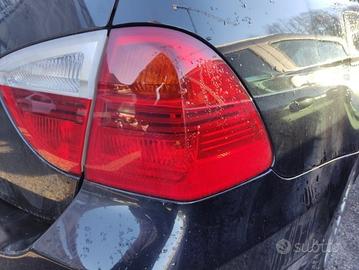 Fanale posteriore destro BMW 330 del 2005