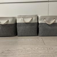 Scatole cubiche portabiancheria o giochi