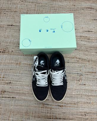 Off-White Sneakers – Taglia 44