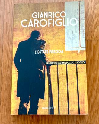 Libro ”L’estate fredda” di Gianrico Carofiglio,