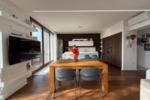 Casa indipendente di 196 m² con 3 locali e posto a