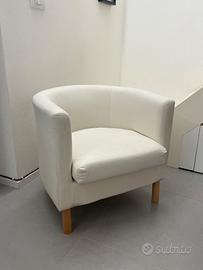 Poltrona bianca IKEA