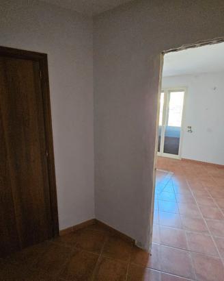 5 porte in legno rezzo di realizzo 100 euro