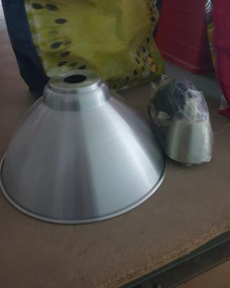 Lampade in metallo