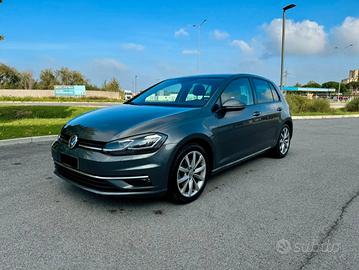 VOLKSWAGEN Golf 7ª serie - 2017