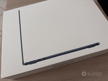 Apple Macbook Air 13” M5 16GB / 512GB SSD - NUOVO