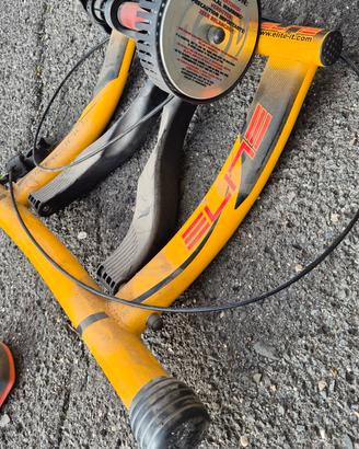 rulli da allenamento bici con supporto ruota élite
